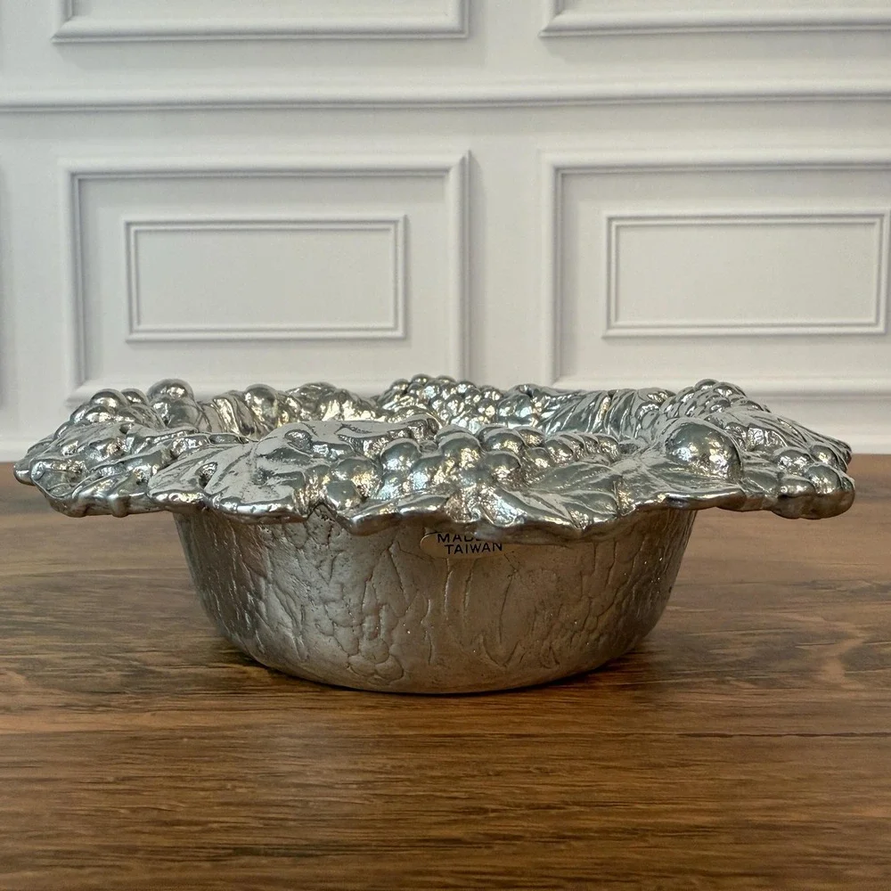 Vintage Arthur Court Aluminum Grape Motif Wine Coaster Caddy Trinket Dish 1988